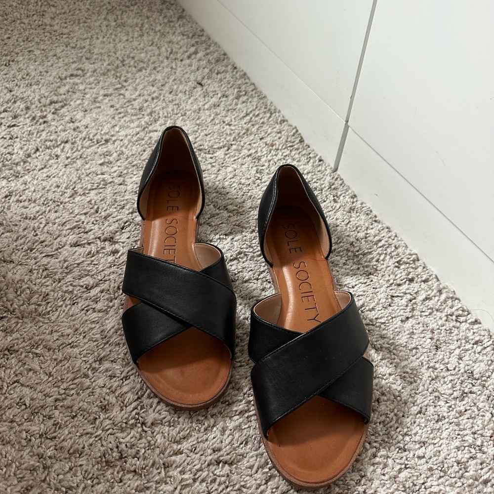 Sole Society Black Crisscross Sandals